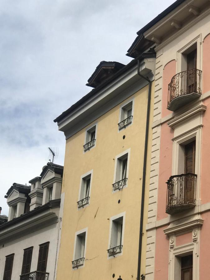 Il Nido Leilighet Aosta Eksteriør bilde